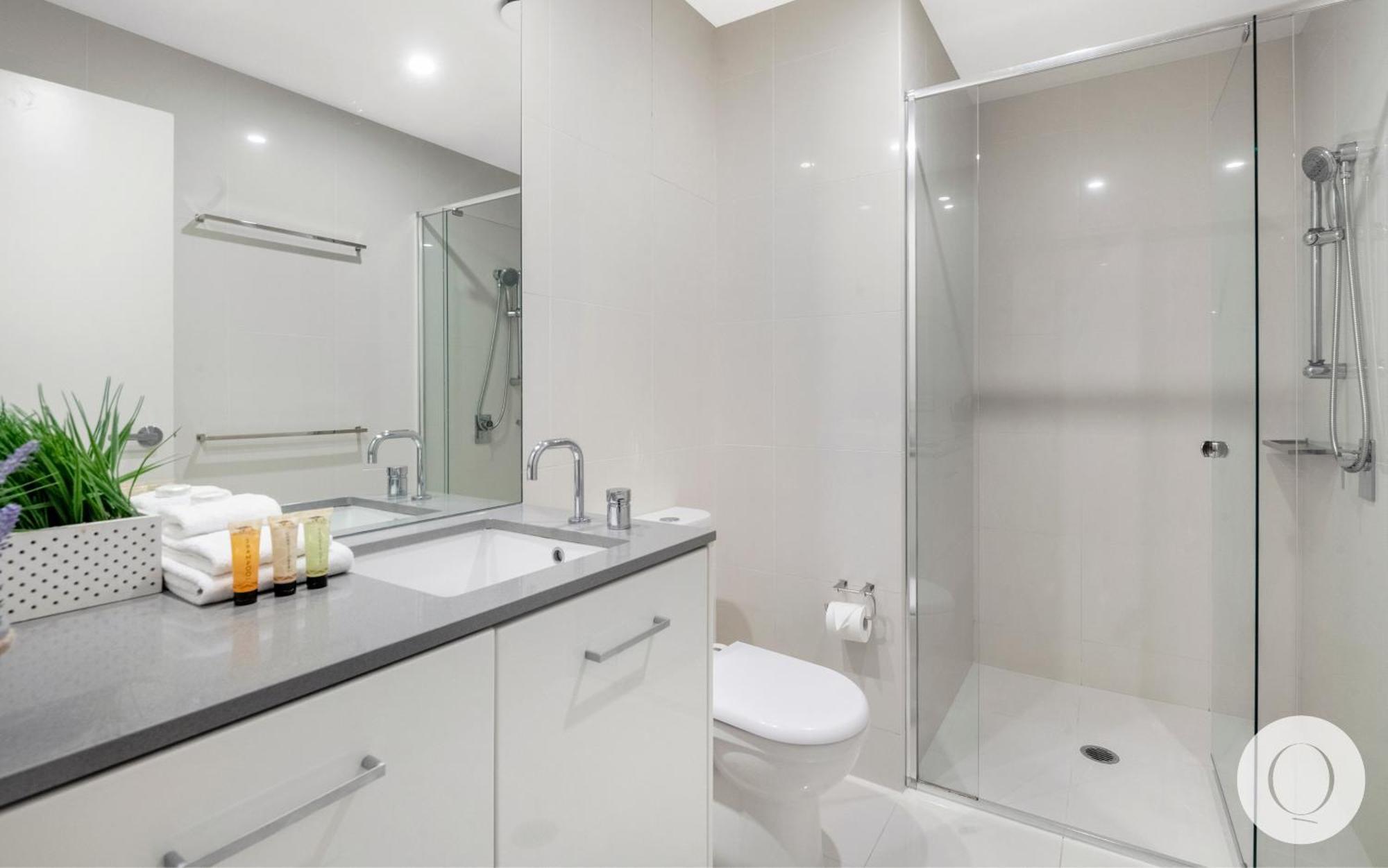 5 Bedroom Executive Sub Penthouse In The Heart Of Surfers With Full Ocean Views - Sleeps 12 - Circle On Cavill Amazing!! Gold Coast Kültér fotó